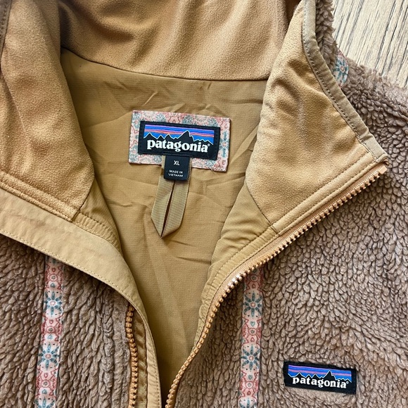 RARE Patagonia Woolyester Pile Vest Men’s XL EUC - Picture 2 of 6